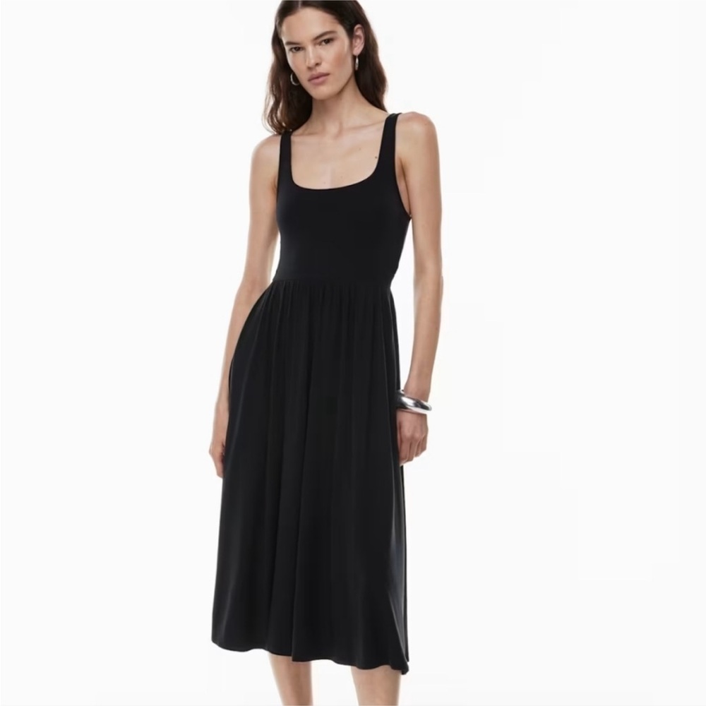 Wilfred Black Scoop Market Midi Dress